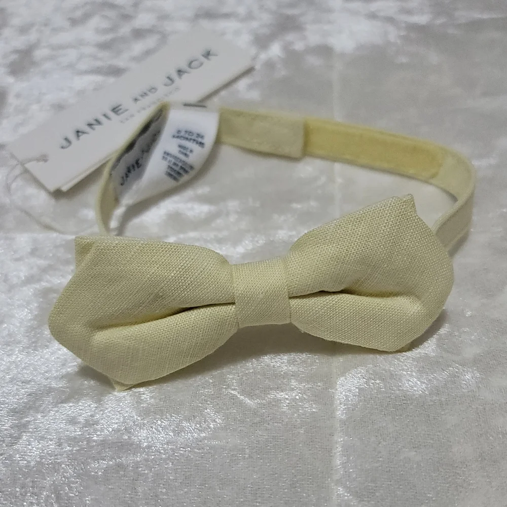 Janie And Jack Boys Oxford Bowtie Tie In Buttermilk